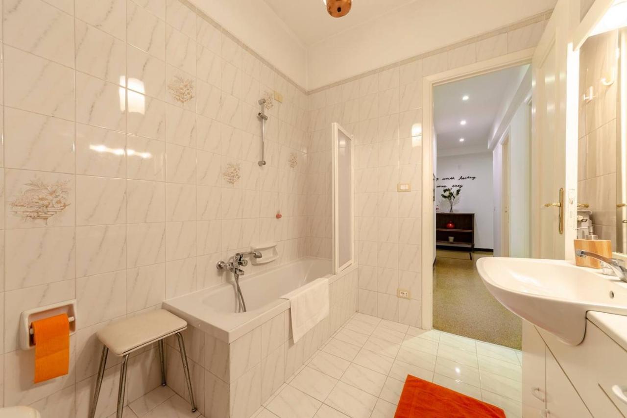 Altido Family Apt For 6 Located Minutes From The Sea Leilighet Genova Eksteriør bilde