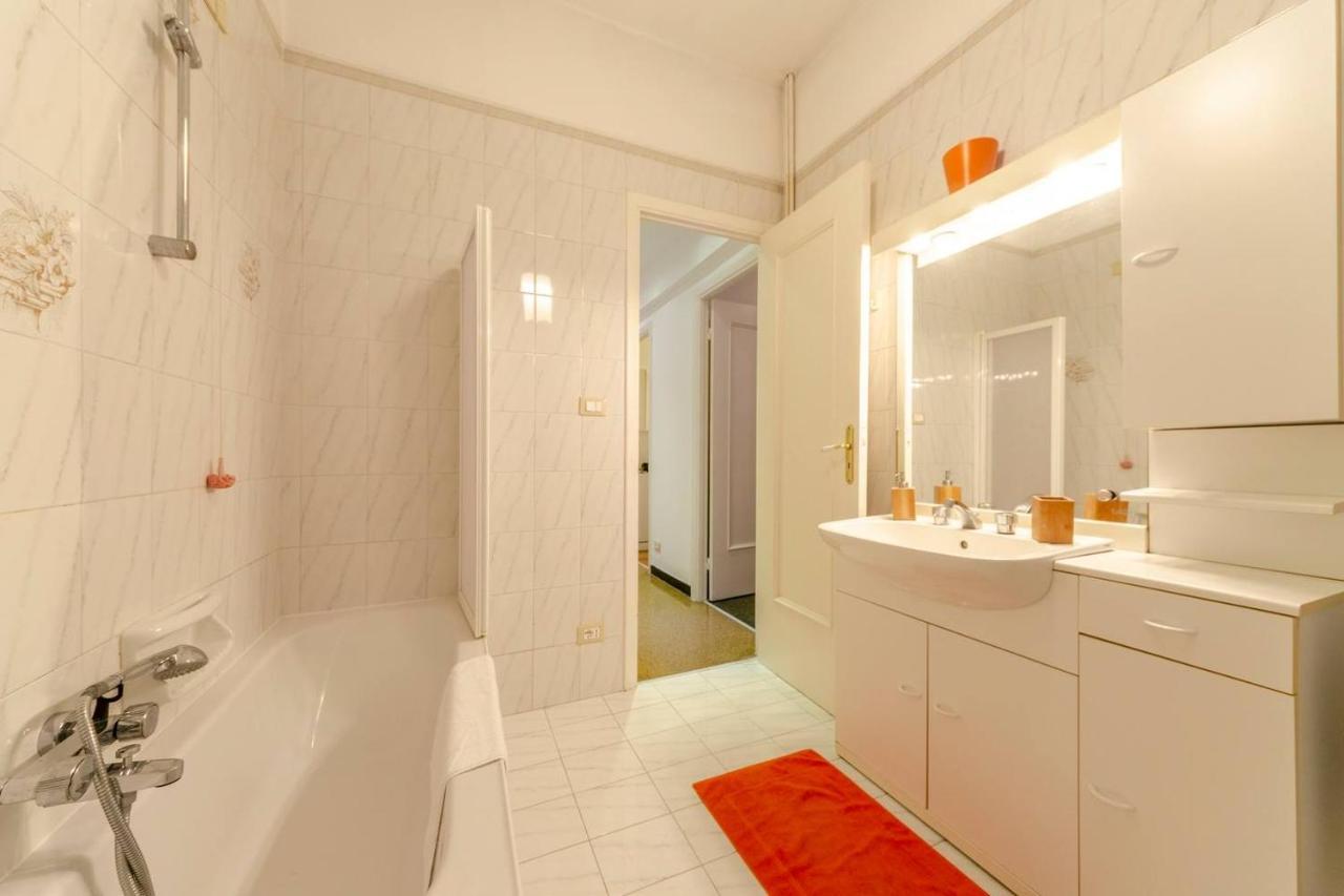 Altido Family Apt For 6 Located Minutes From The Sea Leilighet Genova Eksteriør bilde