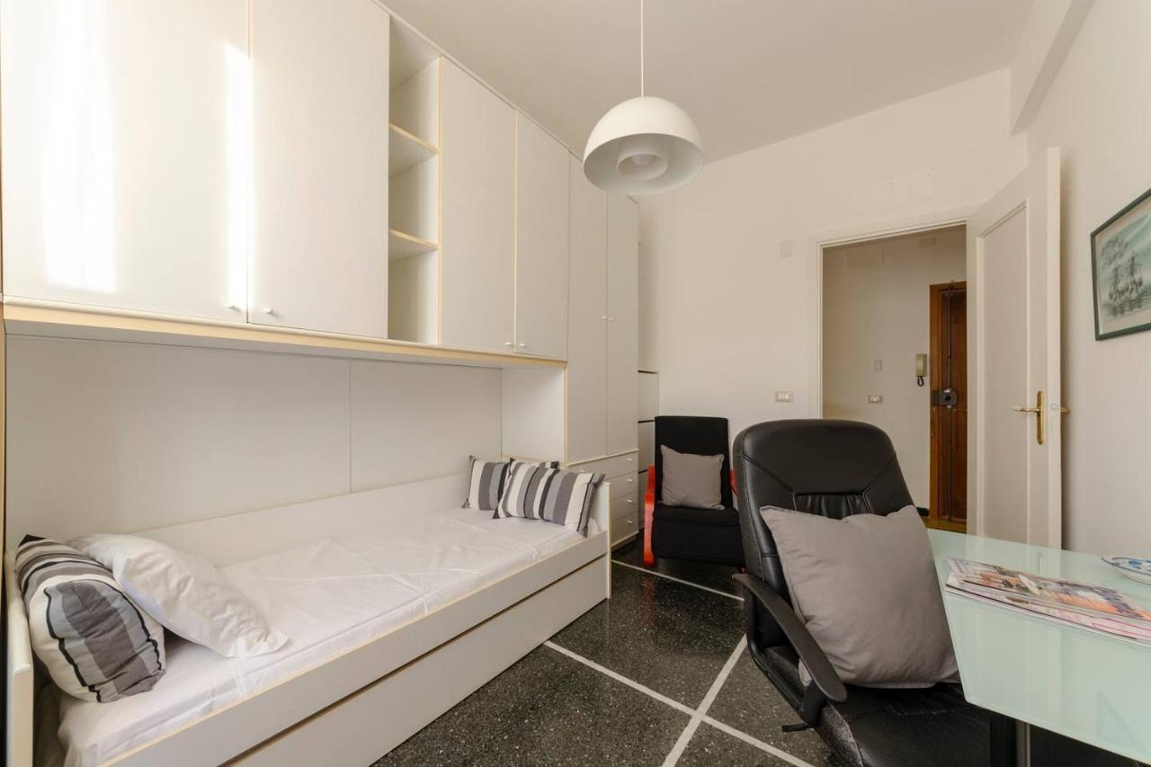 Altido Family Apt For 6 Located Minutes From The Sea Leilighet Genova Eksteriør bilde
